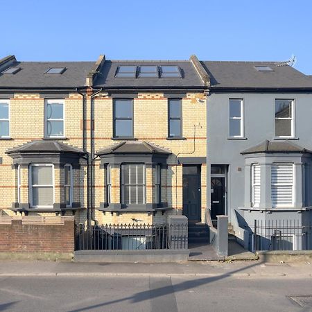 Stylish Urban Retreat West Ldn! Apartment Brentford Ngoại thất bức ảnh