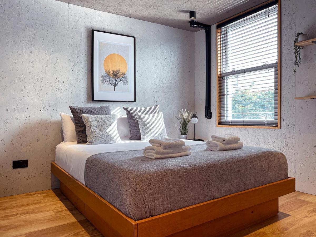 Stylish Urban Retreat West Ldn! Apartment Brentford Ngoại thất bức ảnh